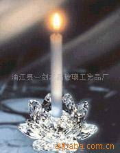 浦江縣一劍水晶玻璃工藝品廠 水晶燭臺的匠心之作