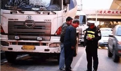 認證、年審太繁瑣!支持取消《道路運輸從業資格證》